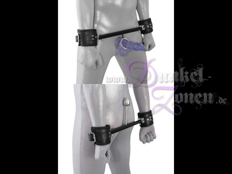 SPREIZSTANGE mit Penis-Ring Anal-Plug aus Aluminium und Leder-Fesseln 