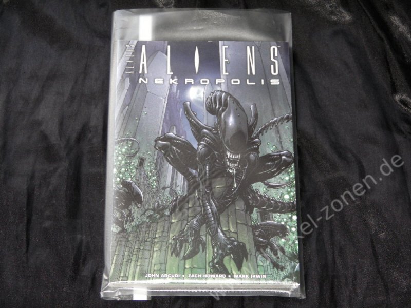 ALIENS NEKROPOLIS - SciFi Horror Comic Softcover Paperback v. Cross Cult