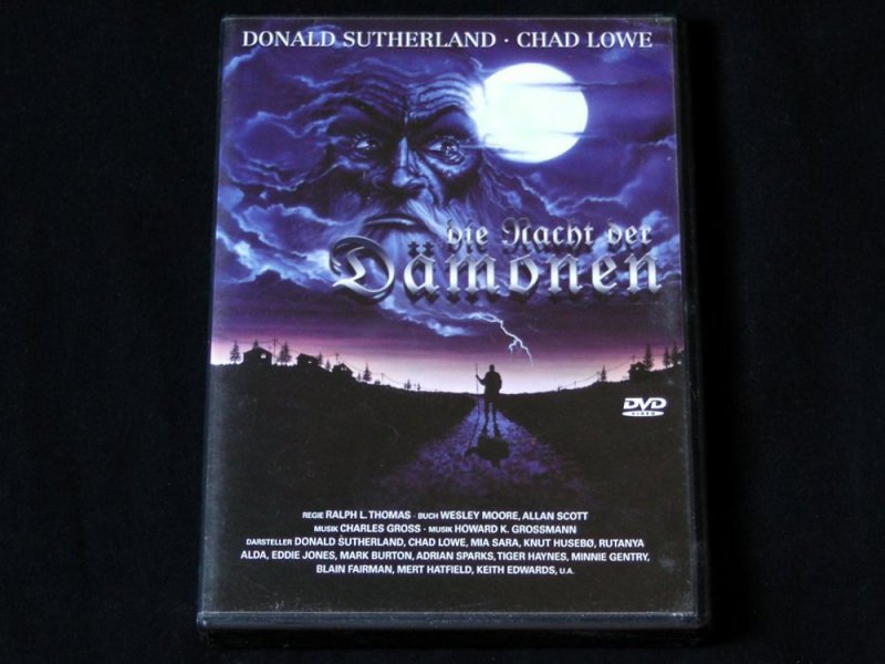 DVD - DIE NACHT DER DÄMONEN - Gruselfilm mit Donald Sutherland und Chad Lowe
