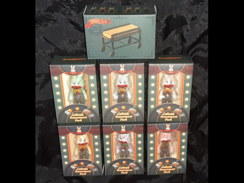 SILENT HILL - ROBBIE THE RABBIT - Mini Action Figuren Set + Wagen zum Horror Videospiel 