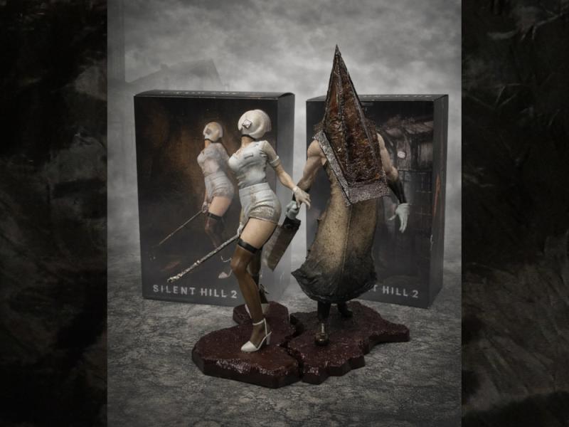 SILENT HILL - STATUEN PAAR - Pyramid Thing Bubble Head Nurse Figuren - Jaia Konami OVP