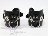 HERREN HANDFESSEL-PAAR *MAN* - Leder-Riemen Hand-Fesseln mit Ziernieten + O-Ring - Outfit