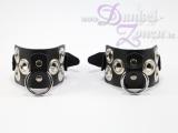 HANDFESSELN ARMBAND - Hand-Fesseln mit Ringen und Nieten - Disziplinierung Slave Accessoire