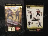 THE WALKING DEAD TV SERIE 2 ZOMBIE SET - Bloody RV Well Bicyle Girl Zombie 3 Pack